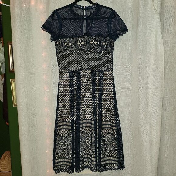 Saks Fifth Avenue Dress Size 8